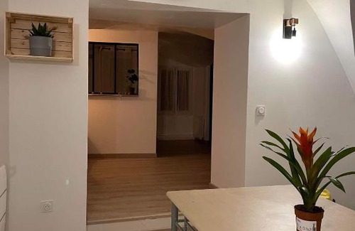 Moussac Apartment | Appartement T1 bis entièrement rénové