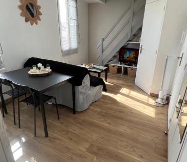 La Riche Apartment | Appartement T1B place saint Anne