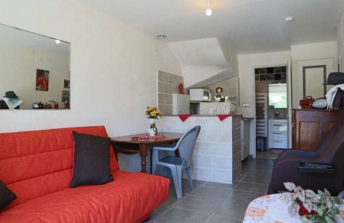 11th Arrondissement Apartment | Appartement T2 40 M² dans villa avec jardin Semaine/WE 2 personnes