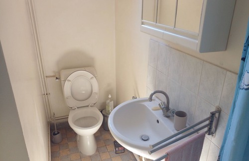 Bagneux Apartment | Appartement T2 de 42m2 Equipe Pres du Metro et Commerce