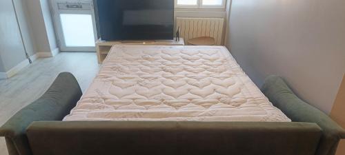 Angouleme Apartment | Appartement T2 style tropical tout confort CENTRE VILLE