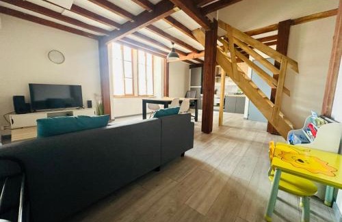 Anatole France Apartment | Appartement T3 proche centre-ville NARBONNE
