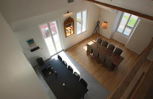 Tresserve Apartment | Appartement T5 145m2 4 chambres, vue lac climatisé