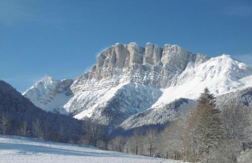 Gresse-en-Vercors Apartment | Appartement tennis randonnées - Gresse en Vercors - Résidence les Centaures