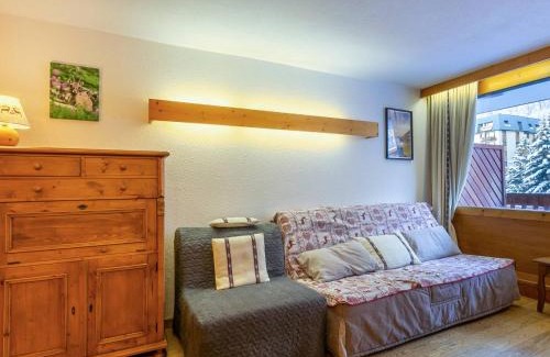 Val-d'Isere Apartment | Appartement tout équipé avec balcon et garage, à 10min des commerces, navette gratuite. - FR-1-694-349