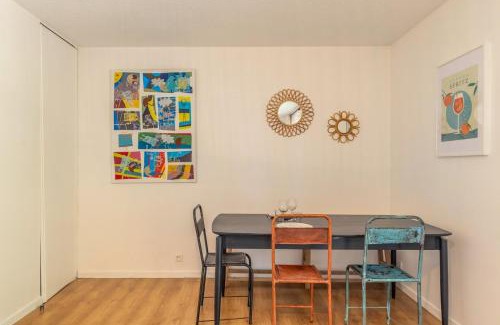 La Madeleine Apartment | Appartement une chambre avec parking & balcon