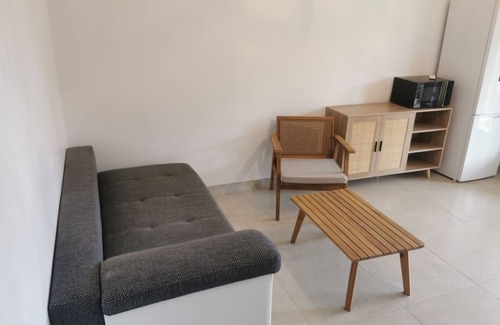 Port Cogolin Condo | Appartement une Pièce Dans Résidence Sécurisée Avec Piscine Avec Garage Fermé