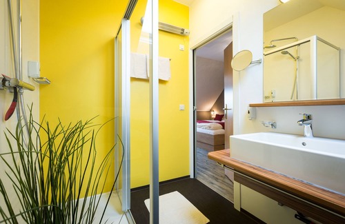 Morbisch am See Hotel | Appartementhaus Martina