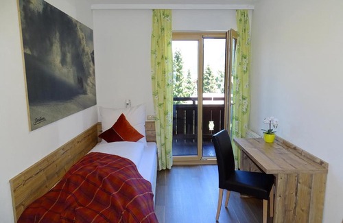 Mayrhofen Apartment | Appartementhaus Mayrhofen by PiaundDirk