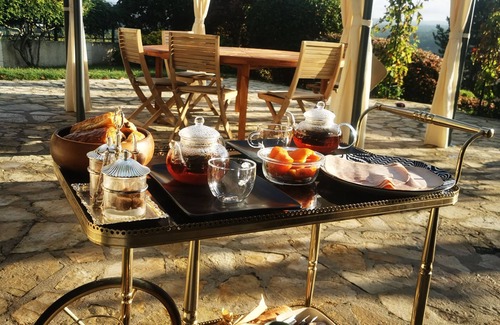 Razac-sur-l'Isle Apartment | Appartements de Vacances Vallée Verte. F2