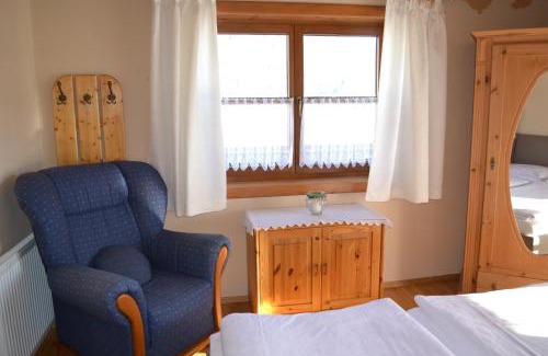 Faistenau Apartment | Appartements Ferienwohnungen Alpenblick