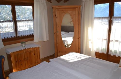 Faistenau Apartment | Appartements Ferienwohnungen Alpenblick