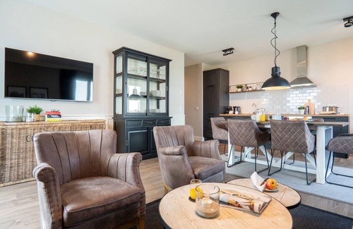 Grossenbrode Apartment | Appartmenthaus "Südstrand 44", Wohnung 7 "Strandflair"