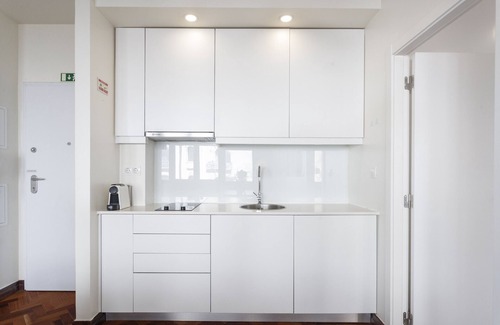 Santo Antonio Apartment | Apperol Lisbon Escape - by Misha's Place (2A)