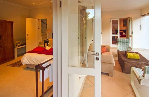 George Bed & Breakfast | Apple and Spice Guesthouse