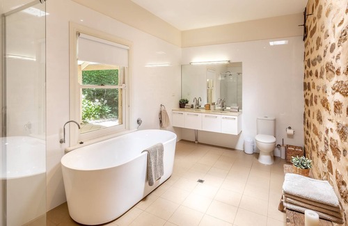 Ashton Other | Apple Tree Farm - Your home away from home...
