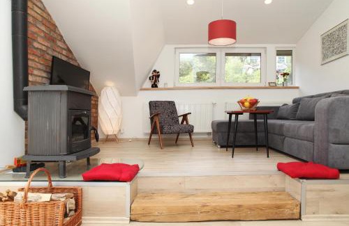 Zagreb Apartment | Apple tree