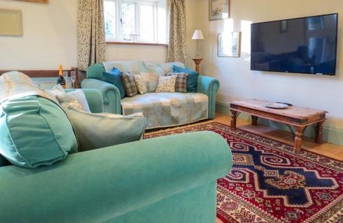 Diss House | Appletree Cottage Fressingfield