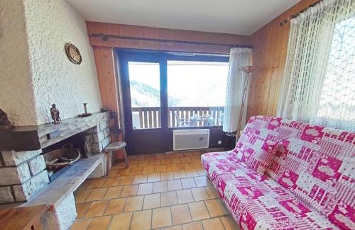 Le Grand-Bornand Apartment | Appt cosy 3 pièces avec cheminée, proche télécabine - FR-1-241-42