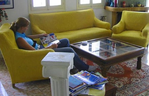 Apraos Bed & Breakfast | Apraos Bay Hotel In Kalamaki Beach, 100m from the lovely sandy beach