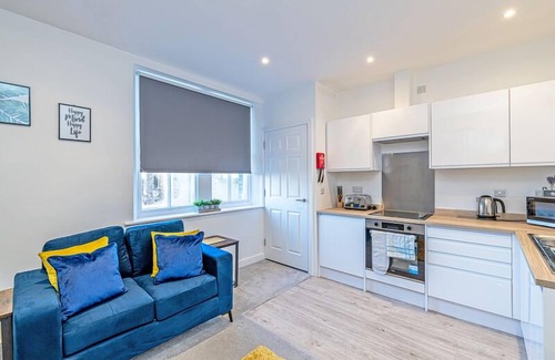 Halifax Apartment | Apt 4 Prescott Court Halifax