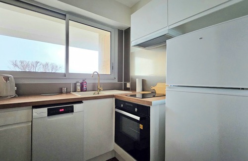 Pontaillac Apartment | Apt classé 3*, 4 pers, vue mer, box, terrasse privative, Pontaillac