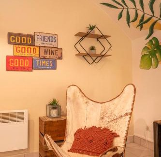 Noailles Apartment | Apt near Gare Saint-Charles - Cours Julien