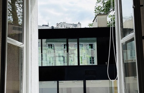 Altstadt Apartment | APT - Stone Lodge Salzburg