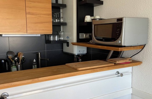 Palavas-les-Flots Apartment | Apt. T2 + cabin for 2 adults + 2 children, direct on the beach