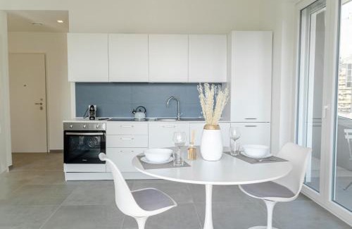 Municipio 2 Apartment | ApuliaLux - Exclusive and Modern City view, private parking