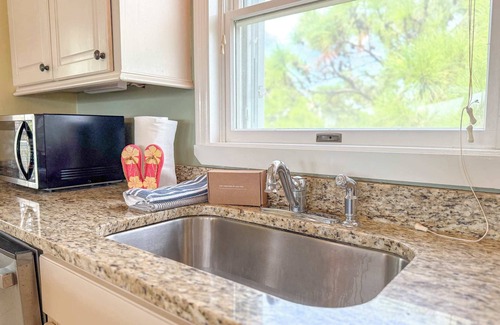 Treasure Beach Village House | Aquapelago Pool pet Friendly SGI Family Home