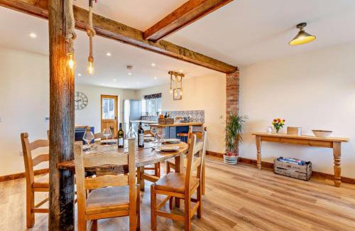Wisbech House | Aqueduct Barn