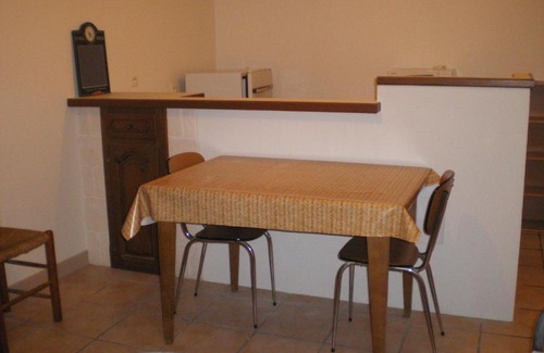 Moncoutant Apartment | Aquitaine