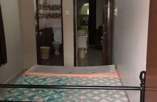 Vadapalani Apartment | AR HOME STAY