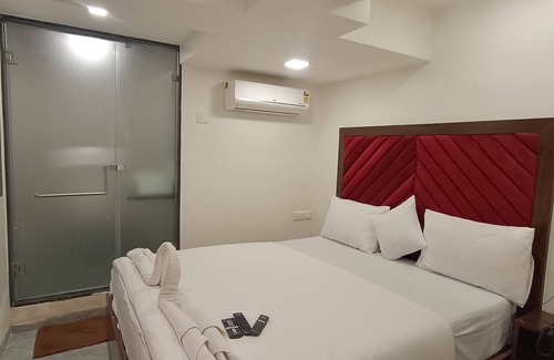 Andheri West Hotel | AR Residency