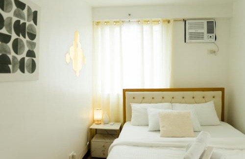 Sasa Apartment | AR01 Peaceful & quiet 1BR condo w pool access TV&Wifi