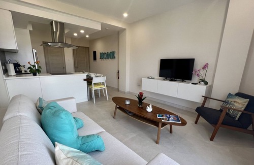 Boroncana Apartment | Aracari Unit-31 Luxurious NEW Apartment