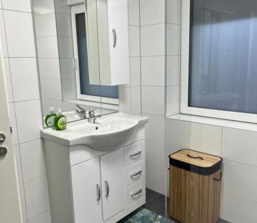 Homburg Apartment | Arbeiter Monteur Wohnung