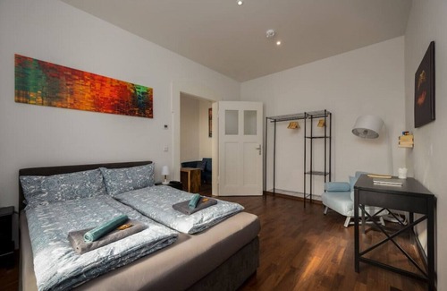 Zentrum-Ost Apartment | Arbio I Retro Apart in Leipzig center