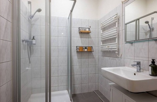 Zentrum-Ost Apartment | Arbio I Retro Apart in Leipzig