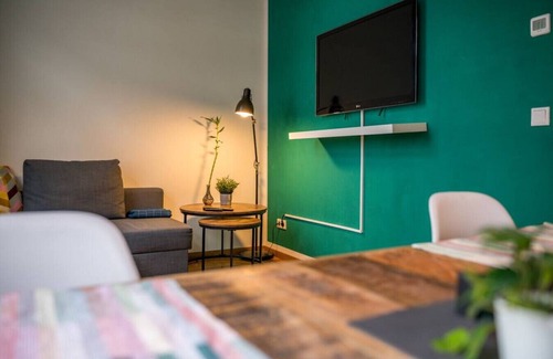 Zentrum-Ost Apartment | Arbio I Retro Apart in Leipzig