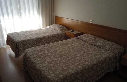 Fatima House | Arcádia by Umbral