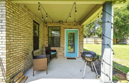 Wright House | Arcade Escape: Ping Pong, Grill, 6 Miles to Beach