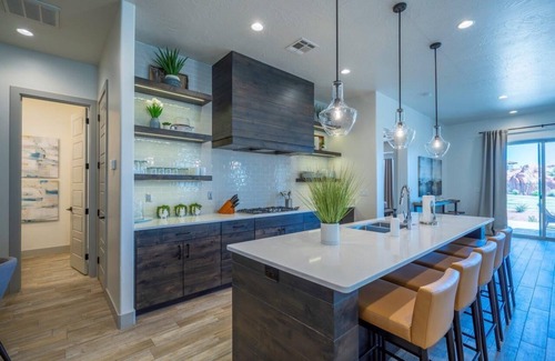Santa Clara House | Arcadia 14 | Luxury Villa * Shuffleboard * Arcades * Resort Amenities * Sleeps 2