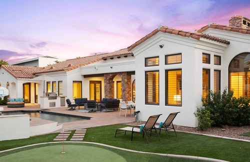 Arcadia Manors House | Arcadia Oasis: Perfect luxury home for families, adjacent to Old Town Scottsdale