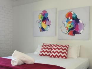 Arcadia Hotel | Arcadia Village Motel