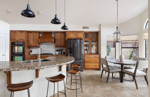 Arabian Views House | Arch Views | Beautifully designed home with swimming, pool table and more!