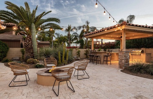 Arabian Views House | Arch Views | Beautifully designed home with swimming, pool table and more!