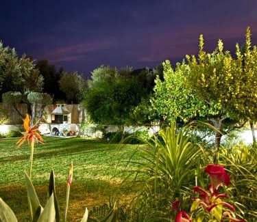 Archangelos House | Archangelos Garden House