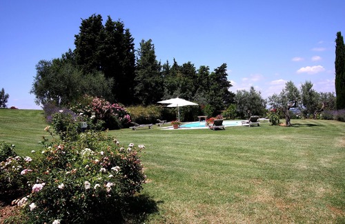 San Casciano in Val di Pesa Villa | Archipettoli - a historical manor house with stunning panoramic views